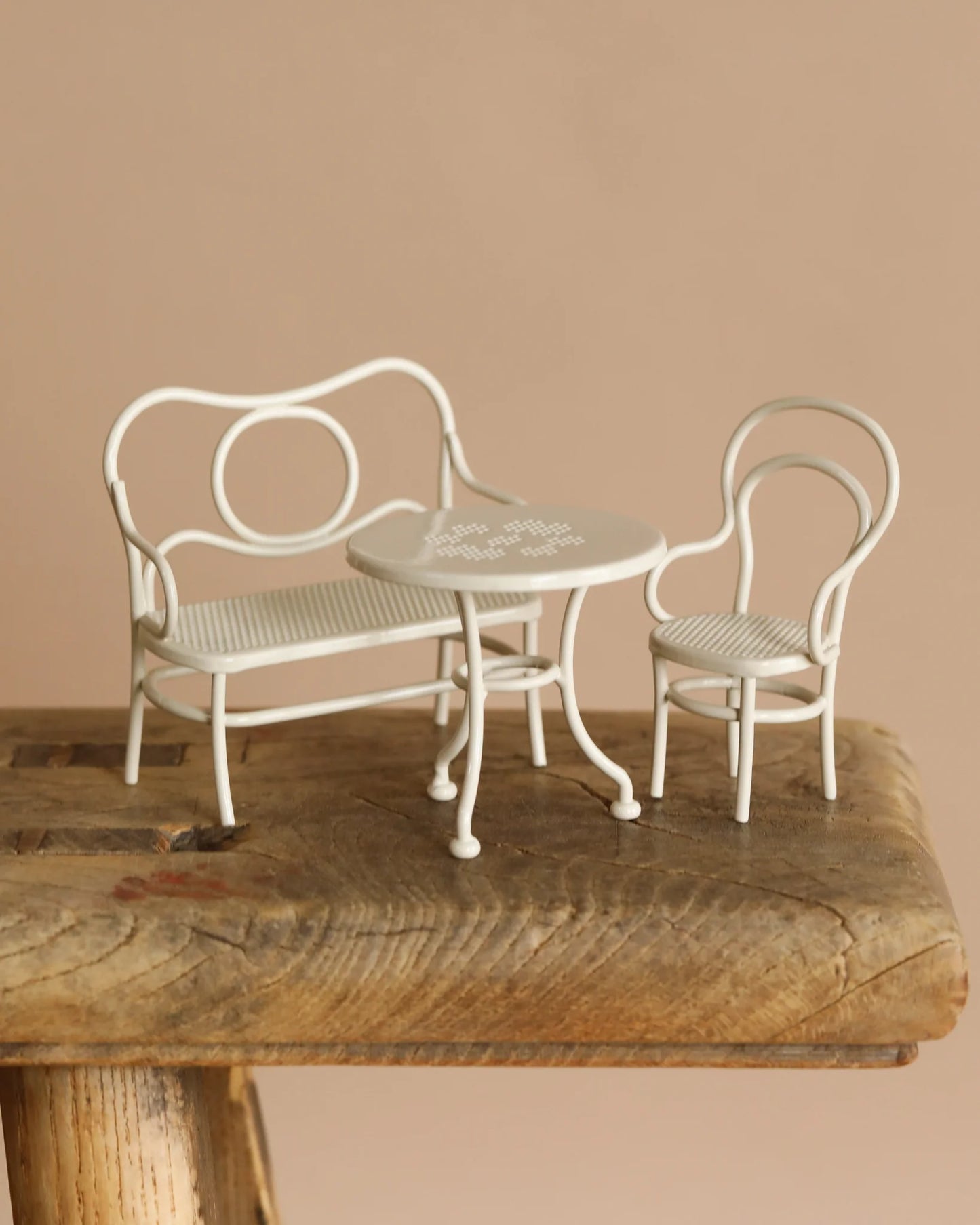 Maileg Cafe Set Mouse, Off White- Maileg